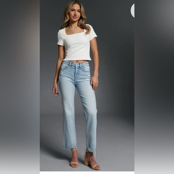 Buckle Fit No. 35 Cropped Straight Stretch Jean - Picture 11 of 13